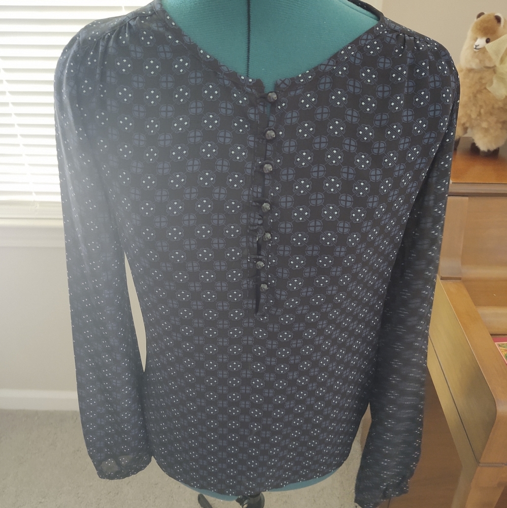 Mossimo blouse small